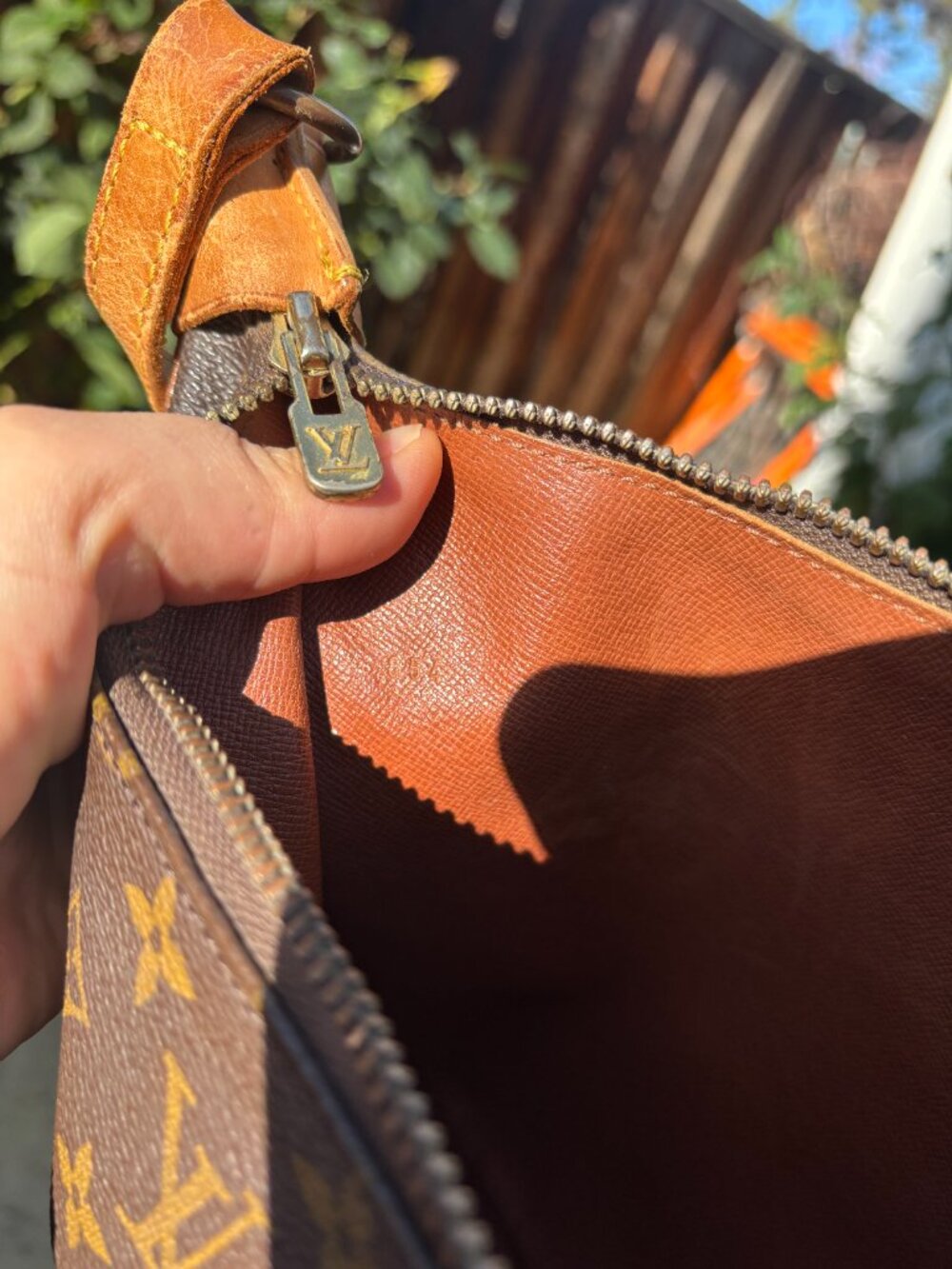 Louis Vuitton Boulogne vintage should bag AUTHENTIC - Picture 10 of 15